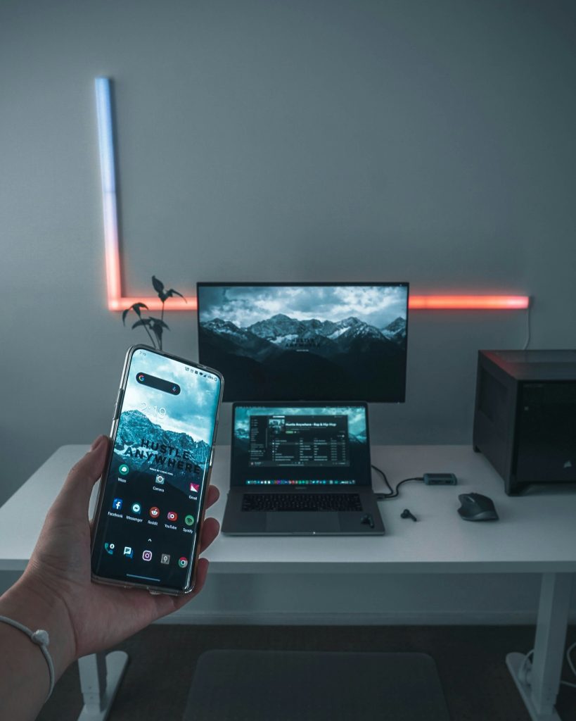 tarn nguyen RlZTX99WfIY unsplash
