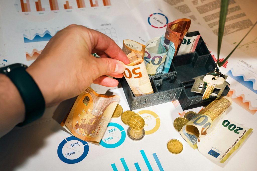 Designing a $10 Million Portfolio Strategy: A 35–40 Year Blueprint for Building Generational Wealth 3 Designing a $10 Million Portfolio Strategy: A 35–40 Year Blueprint for Building Generational Wealth